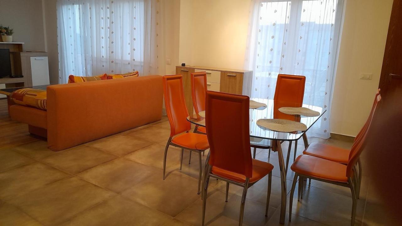 Apartment Dragica *